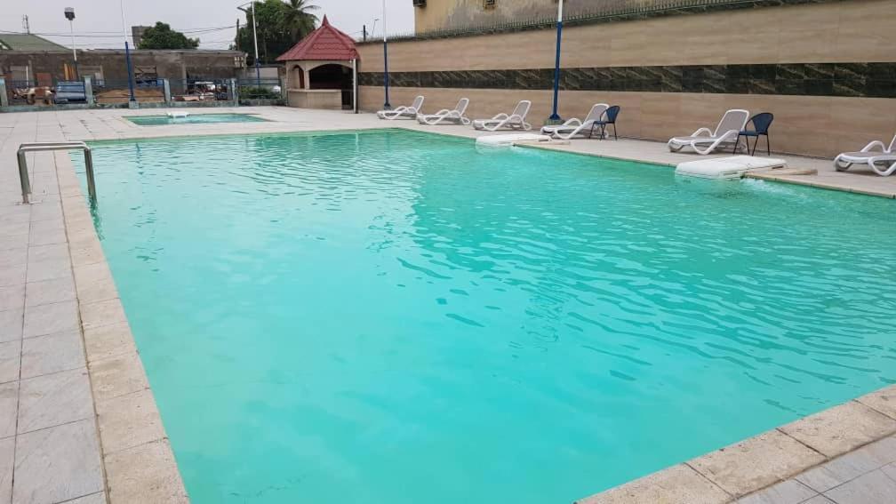 Hotel Royal Palace Douala Eksteriør billede
