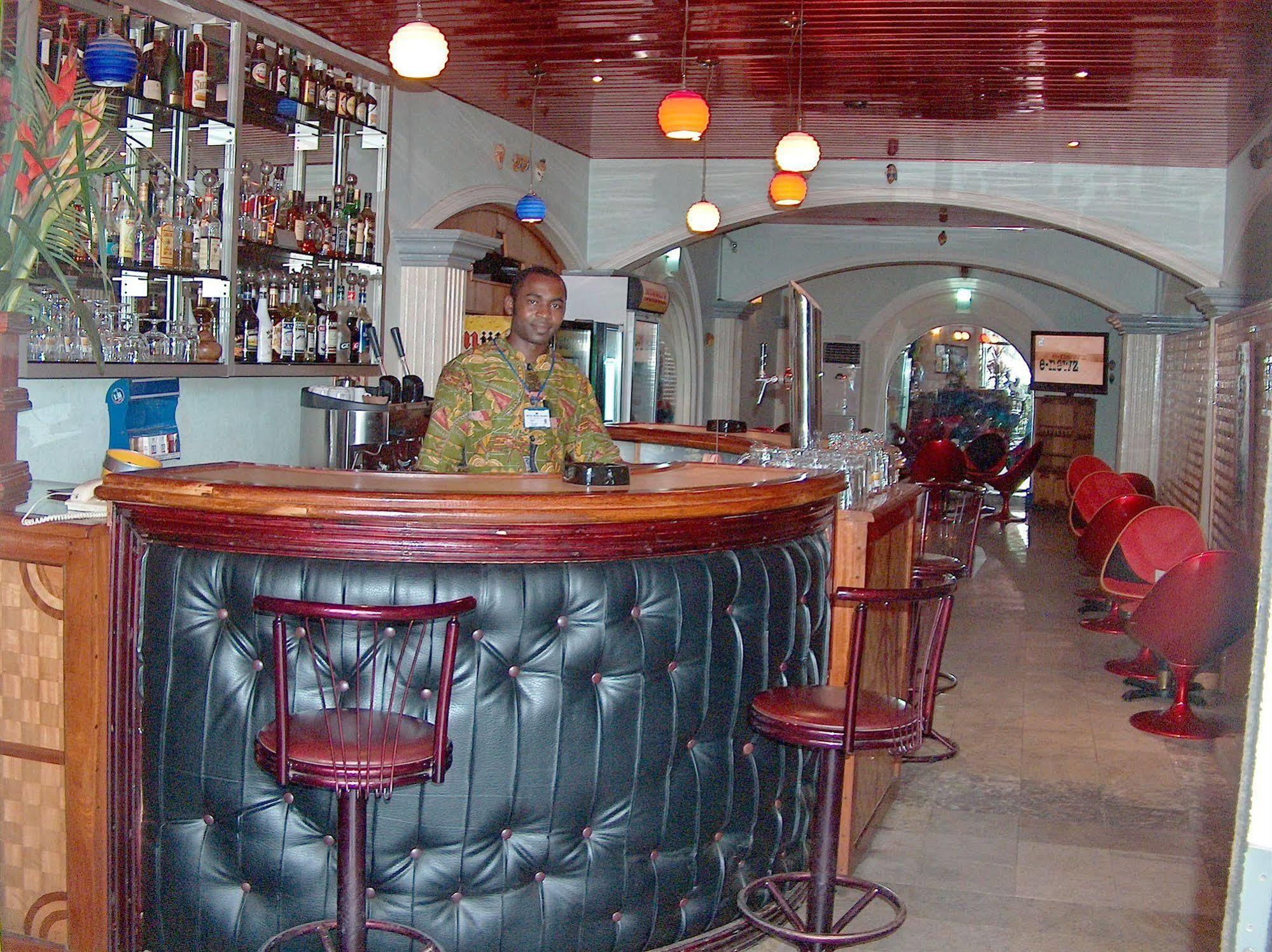 Hotel Royal Palace Douala Eksteriør billede